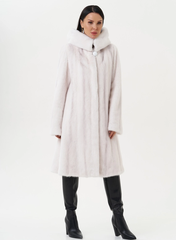 Шуба из меха норки в роспуск