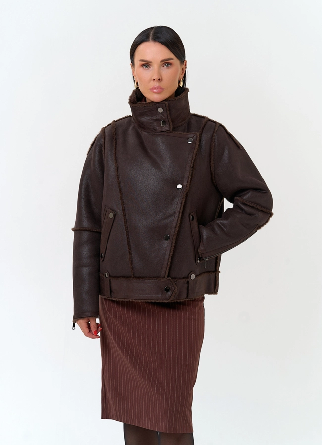 Женская дубленка из эко замши модель № 33907 универмаг малина