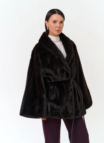 Женское пальто из эко меха